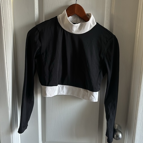 Joe Fresh x Sasha Exeter Cropped Top - Picture 3 of 4